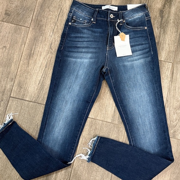 NWT KanCan Anya High Rise Skinny Dark Blue Denim frayed hem Fall Tall Boot Jeans - Picture 7 of 7